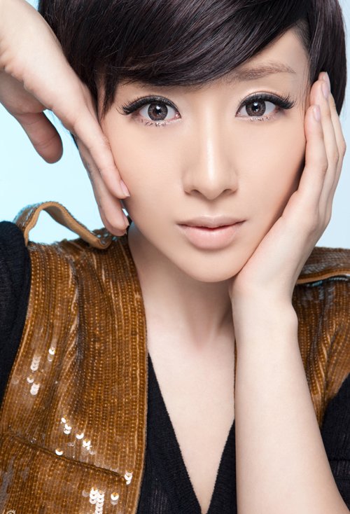 ����Ů�����ļ���ͷ������ ����˧����Ů���̷�ͼƬ