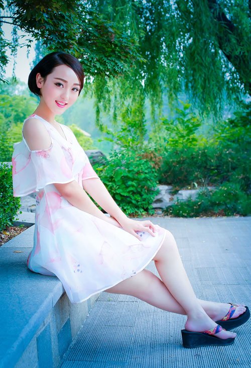 Ů����ͷ��Ⱦ������ͼ ���������Ķ̷���ѹ����