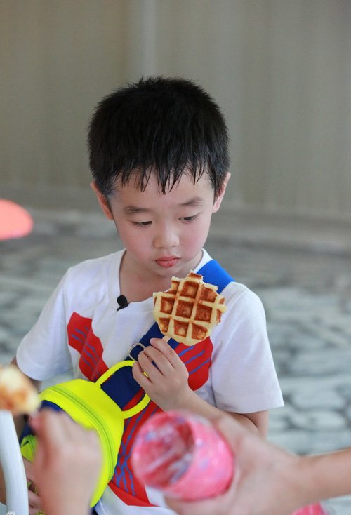 ��ô��2��С�к���ͷ�� ��Ƥ˧���к��̷���ȫ