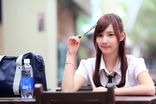 ����Ů���ʺϵĿɰ����� ����Ůѧ�����崿����