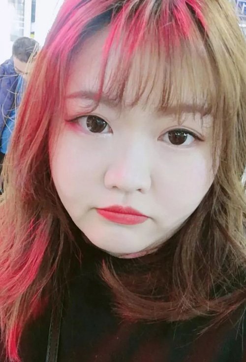 ����ͷ�����ʺ�ʲô���� Ů����ɢ���ɾ�ͷ��