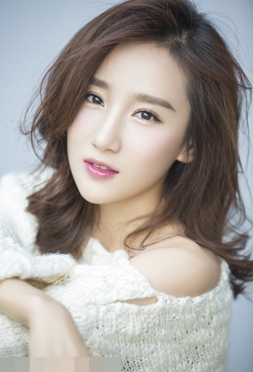 ����ͷ�����ʺ�ʲô���� Ů����ɢ���ɾ�ͷ��