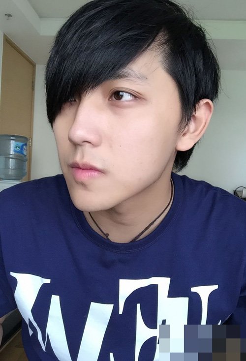 ��ʿб������ô����ʾ˧�� �ᳱ������������ͷ��