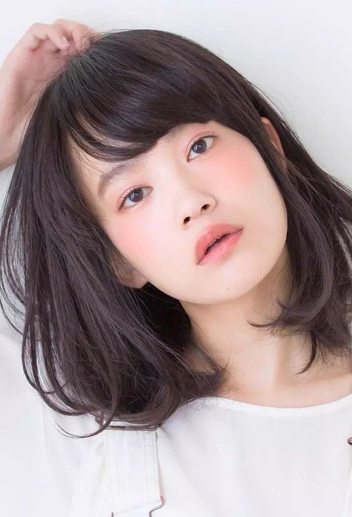 С��Ů������ͷ������ �ɰ����۵��ж̷����