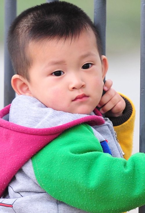 �����ٵ�С��ͯ�̷�ͼƬ ���Ϻ��ӵĶ�ͷ�����