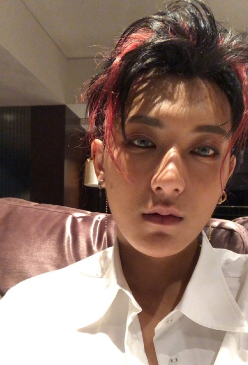 2020������Ī����ͷ���� ˧���������̷�ͼƬ