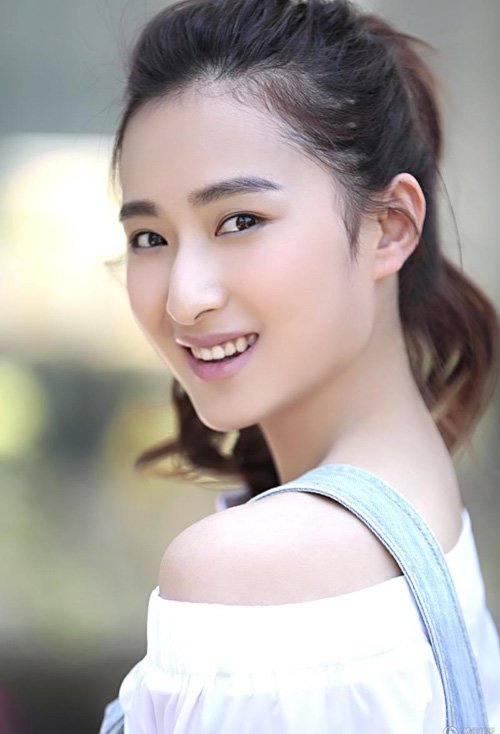 ������β��ͷ����ͷ������ ˧�����е�Ů������