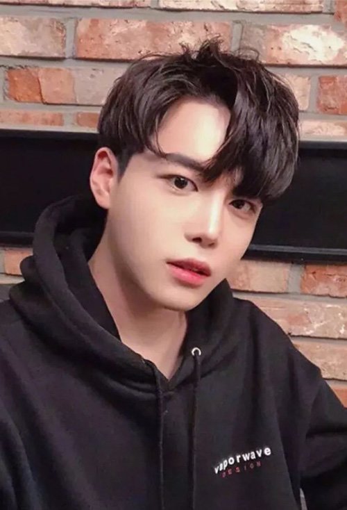 ��������������ô���� Ӣ��˧������������