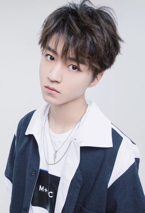 ��������������ô���� Ӣ��˧������������