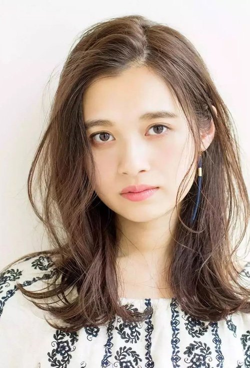 ����Ů������������ͷ�� �������еľ�ͷ���ۼ���