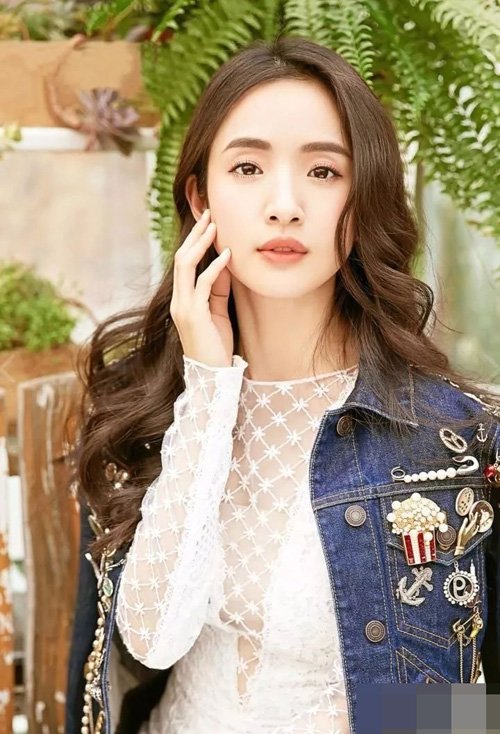 ����Ů������������ͷ�� �������еľ�ͷ���ۼ���