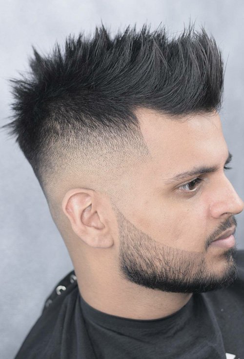 ������ô�Լ������ķ��� Ӣ��˧���Ķ̷�ͼƬ