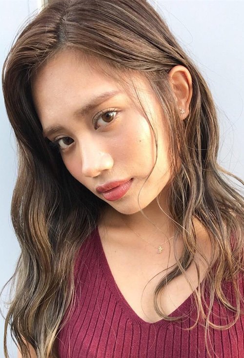 Ů�����Ǻܳ���ͷ����ô�� �������еľ��̷��̵�