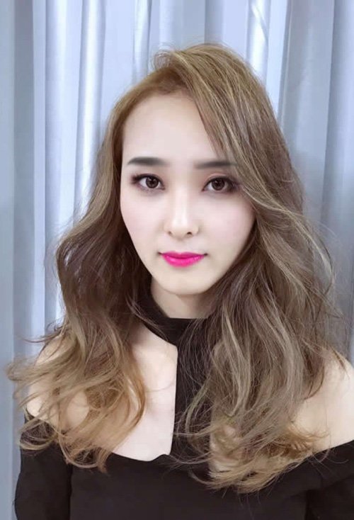 Ů�����Ǻܳ���ͷ����ô�� �������еľ��̷��̵�