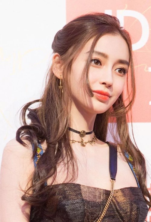 ������Ů���������������� ������������Ů����������