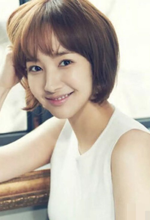 Բ���̷�Ⱦʲô��ɫ�ÿ� Ů������ʱ�е�ͷ��ɫ��