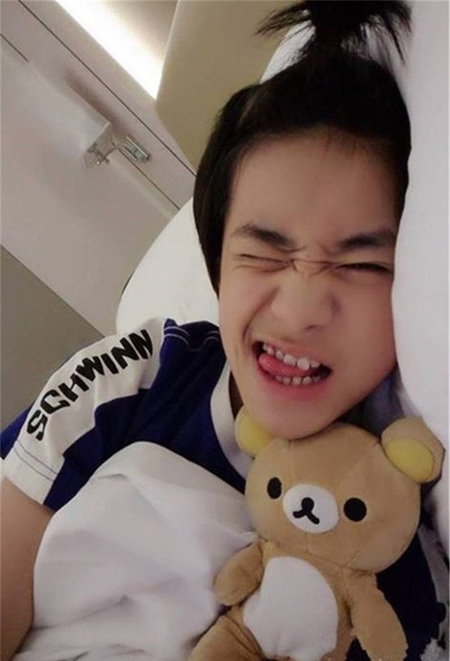 ����˧����С���ӵķ��� ����˧�����еĶ̷�ͼƬ