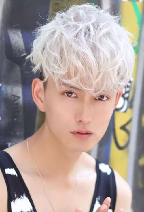 ������ô������ͷ������ ����˧����Ծ��ķ���