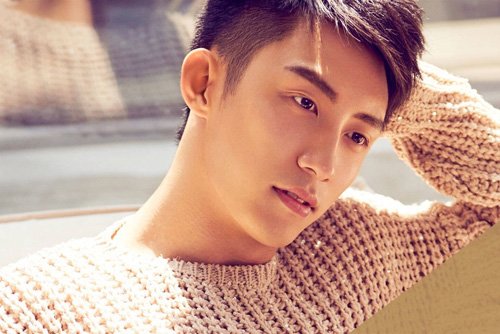 �߸���������˧�̷����� ������ϲ���ľ�ͷ��ȫ��