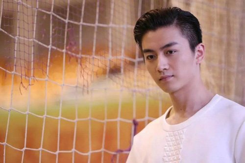 �����������ʺ�ʲô���� ��ʿ����Ķ̷�����