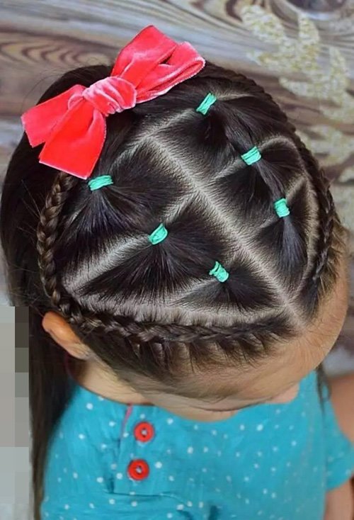 �׶��෢�̳�ͼ�ⲽ�� Ů����Ư���ı෢��ʽ