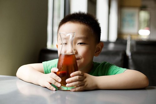 ������ͯ�ʺ���ʲô���� ���ȿɰ���С�к��̷�ͼƬ