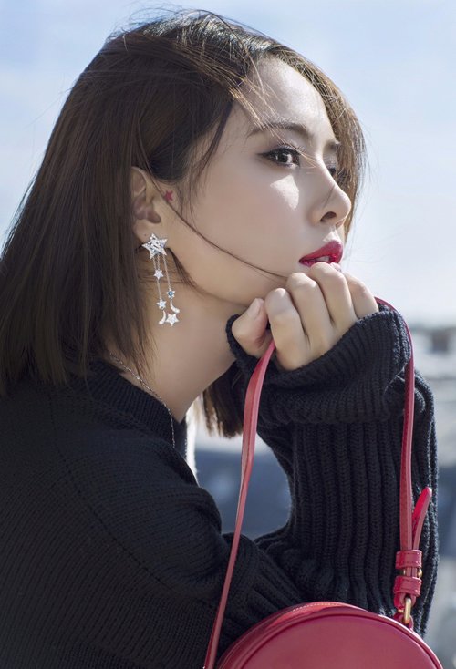 Բ��Ů�ʺ���ʲô���ķ��� �������˵Ķ�ͷ����ȫ