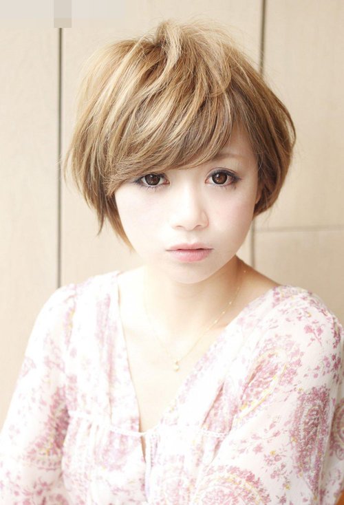 Բ��Ů�ʺ���ʲô���ķ��� �������˵Ķ�ͷ����ȫ