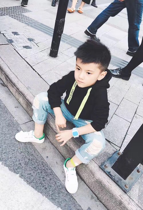 Сѧ���ʺ���ķ��ͼ��� ����˧����к��̷�չʾ