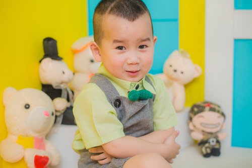 4���к��ʺϵĹ���ͷ���� ����������˧��ķ���