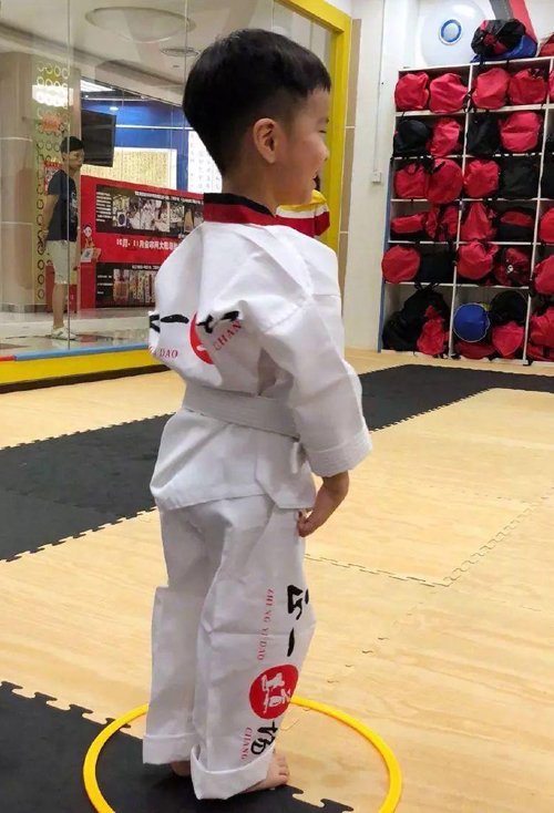 4���к��ʺϵĹ���ͷ���� ����������˧��ķ���