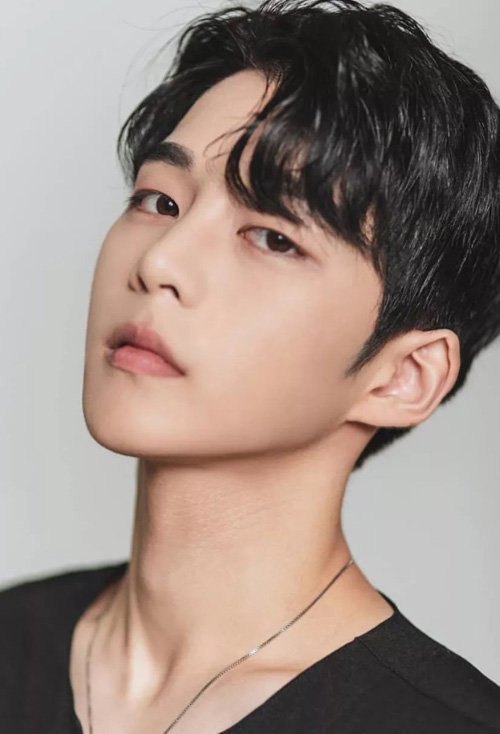 ��ѧ����Ķ̷����ʹ�ȫ У԰�еĶ̷�����ͼƬ