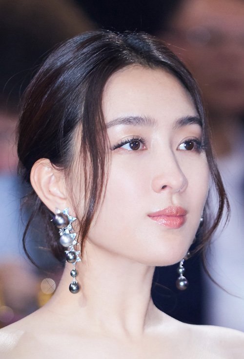 ͷ������Ů���ʺ�ʲô���� Ů������б����������