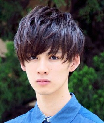 时尚男士短发皮卡路烫发发型 男生最新皮卡路烫发发型