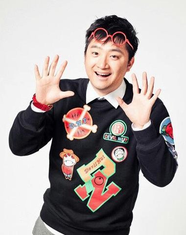 想要男短发干练的发型,不防试试在《爱笑会议室》中那种像德柏那样的