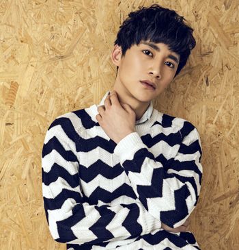 那么脸小的男人适合留什么肥滓 发型脸型 小脸发型