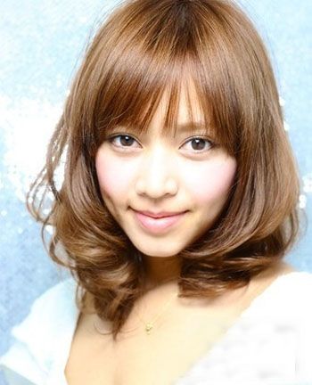 �滨�����ʺ�ʲô��ɫ �滨���ʺϵ���ɫ