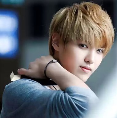 男生栗棕色发型图片 男生板栗色和深棕色发型