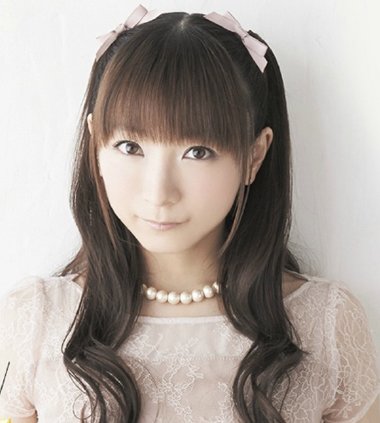 直刘海的发型如何弄个漂亮的发型 直发的刘海发型